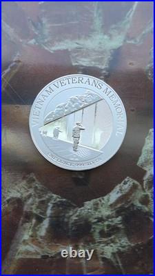 2015 Niue $2 Vietnam Veterans Memorial 1 oz. 999 Silver Proof America's Parks