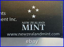 2021 1oz. 999 FINE SILVER. NIUE COIN. BATMAN FLYING. With OGP and COA