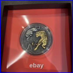 Bushido 2 oz. 999 Silver Coin Antiqued withGold Gilding Tigers 2021 Niue /500