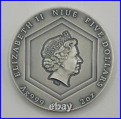 Niue 2021 Honey Bee Silver Coin